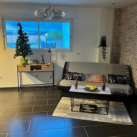Loft De 60 M2 Holiday home Saint-Jean-en-Royans